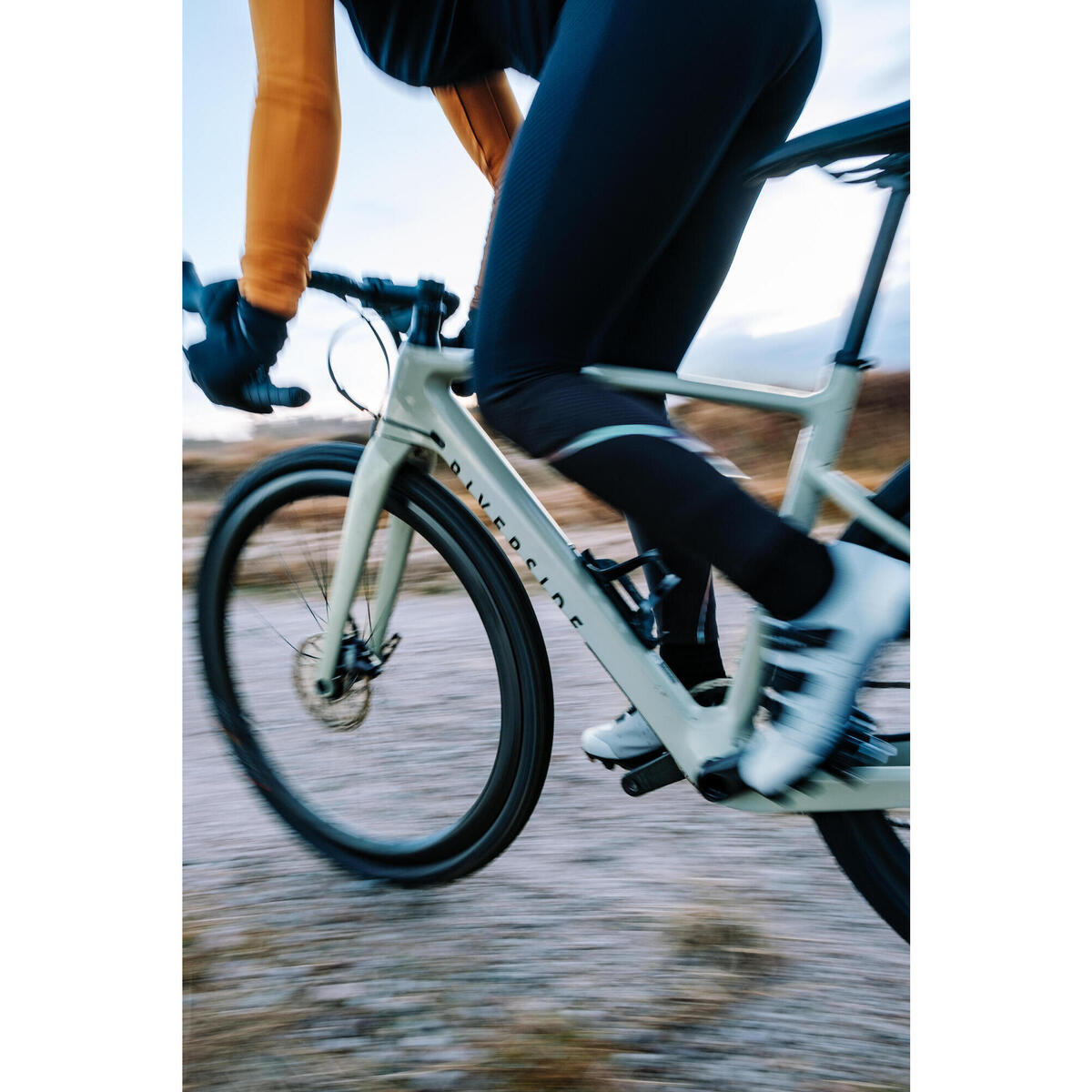 Vélo gravel carbone RIVERSIDE GCR SRAM FORCE ETAP AXS ATR 700C