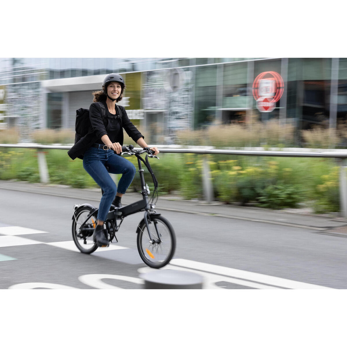 Vélo Pliant a Assistance électrique TILT 500 GRIS NOIR