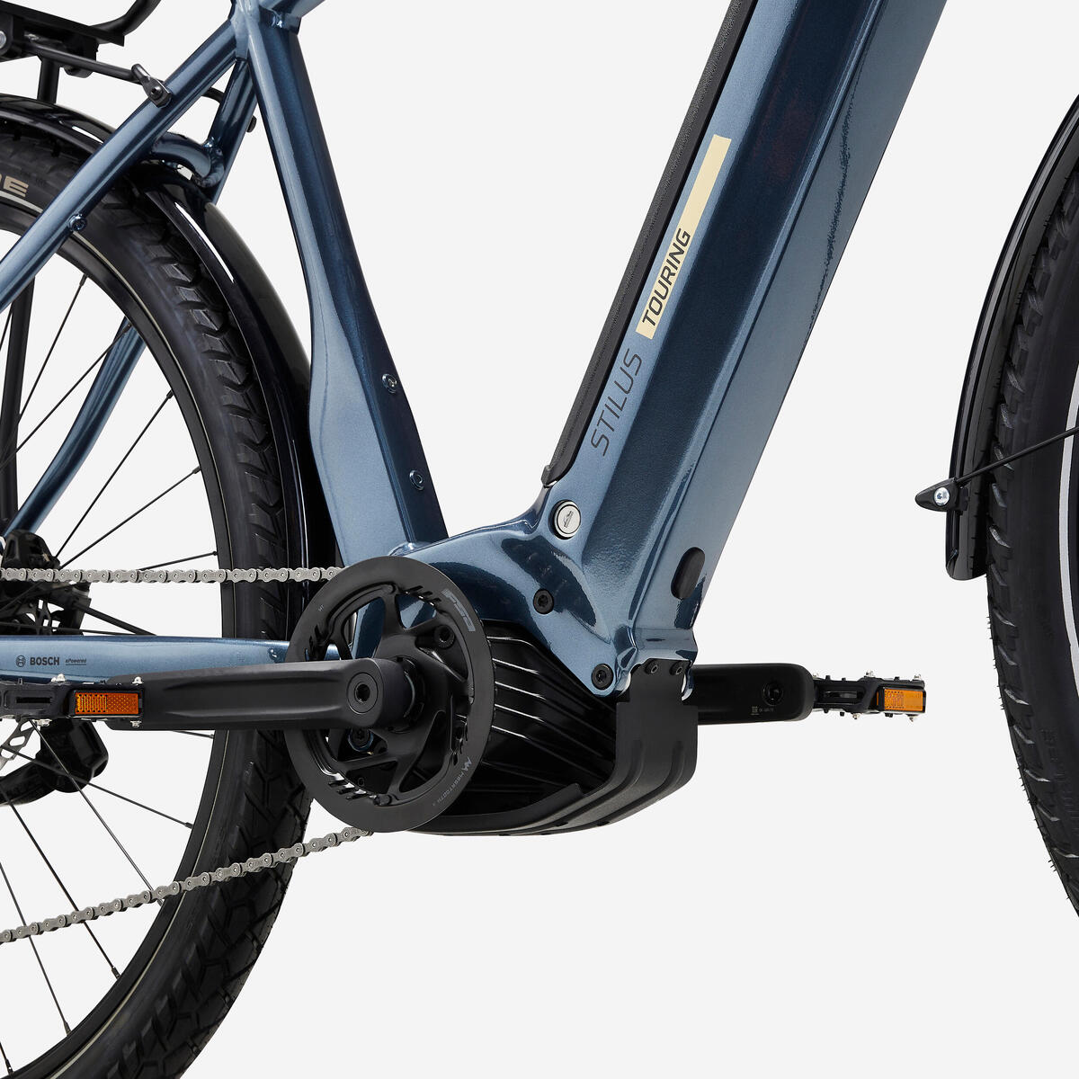 Vélo tout chemin électrique à moteur central Stilus E-Touring