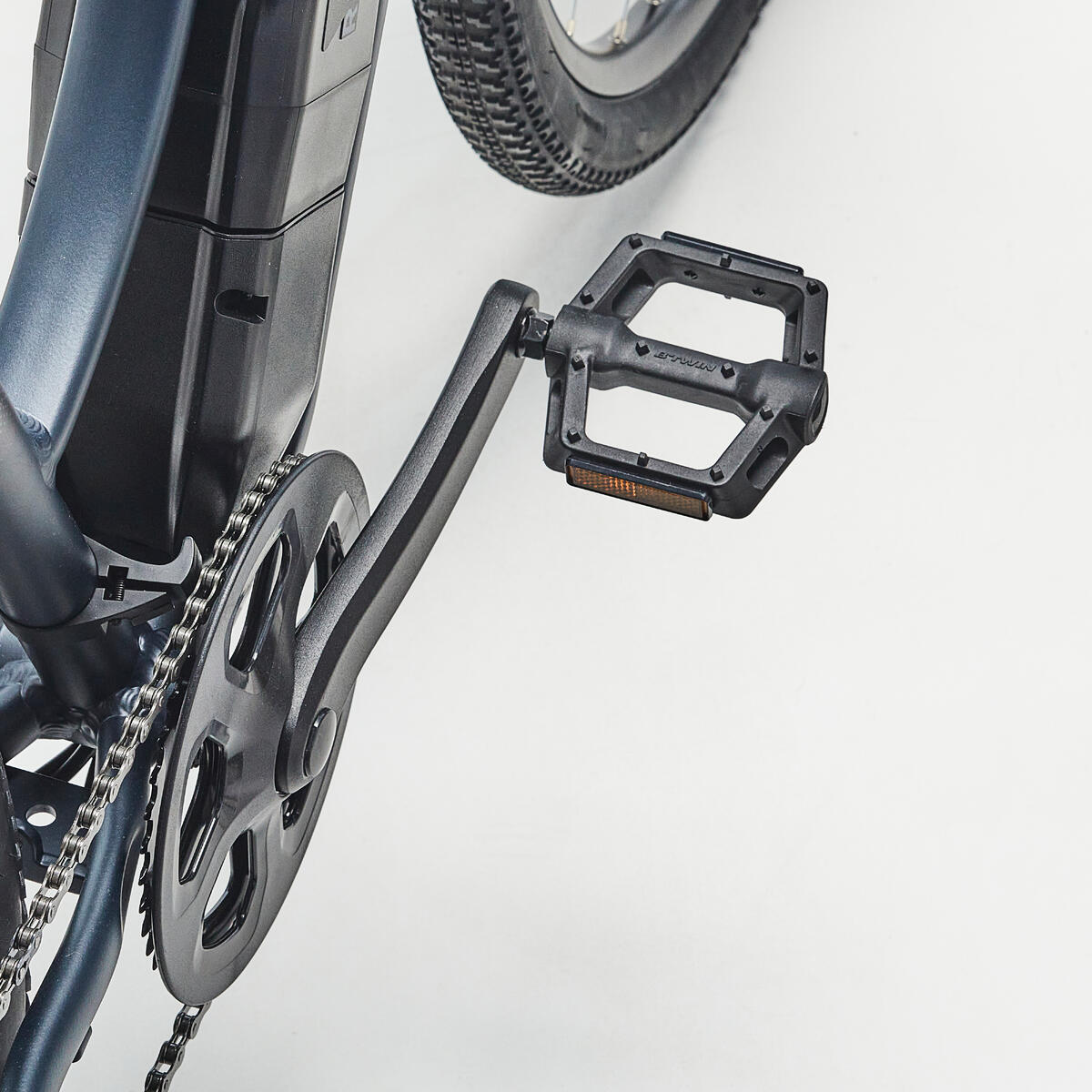 Vélo tout chemin électrique cadre bas Riverside 100 E