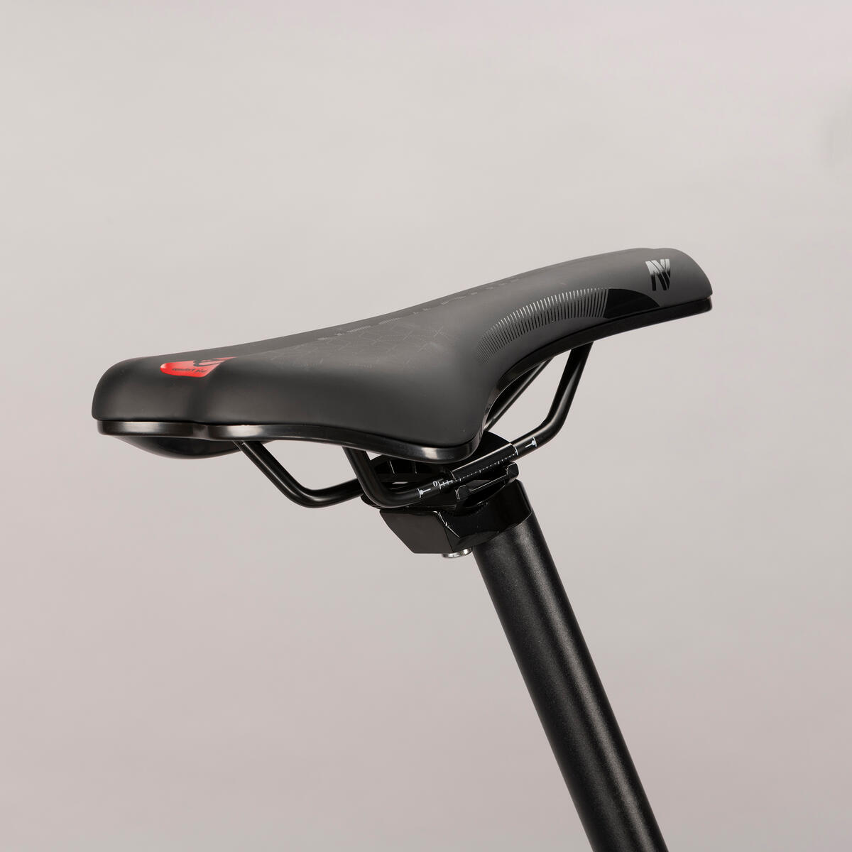 Vélo tout chemin électrique NEOMOUV RAIPON 2  Gris