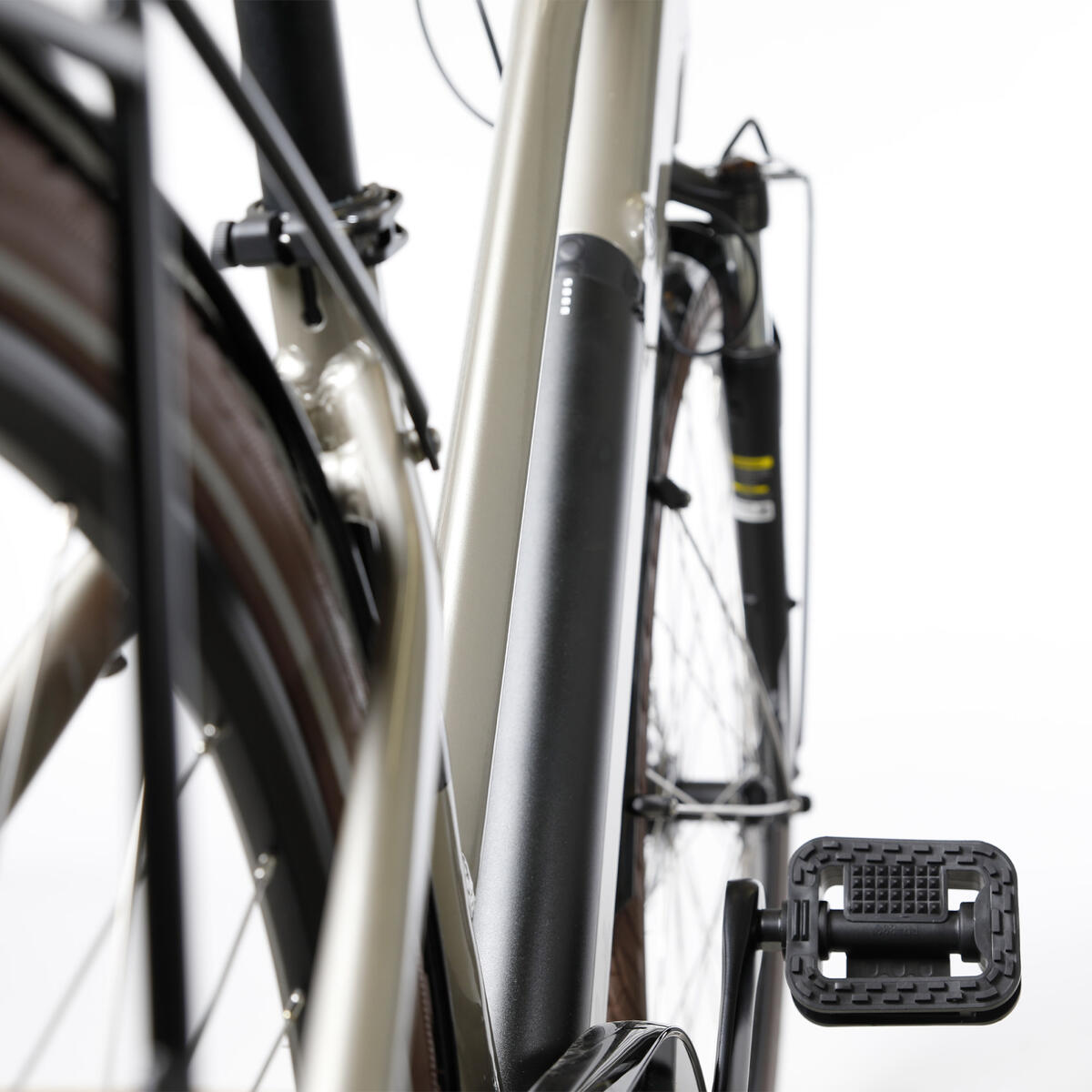 Vélo Ville électrique BICYKLET CAMILLE BEIGE