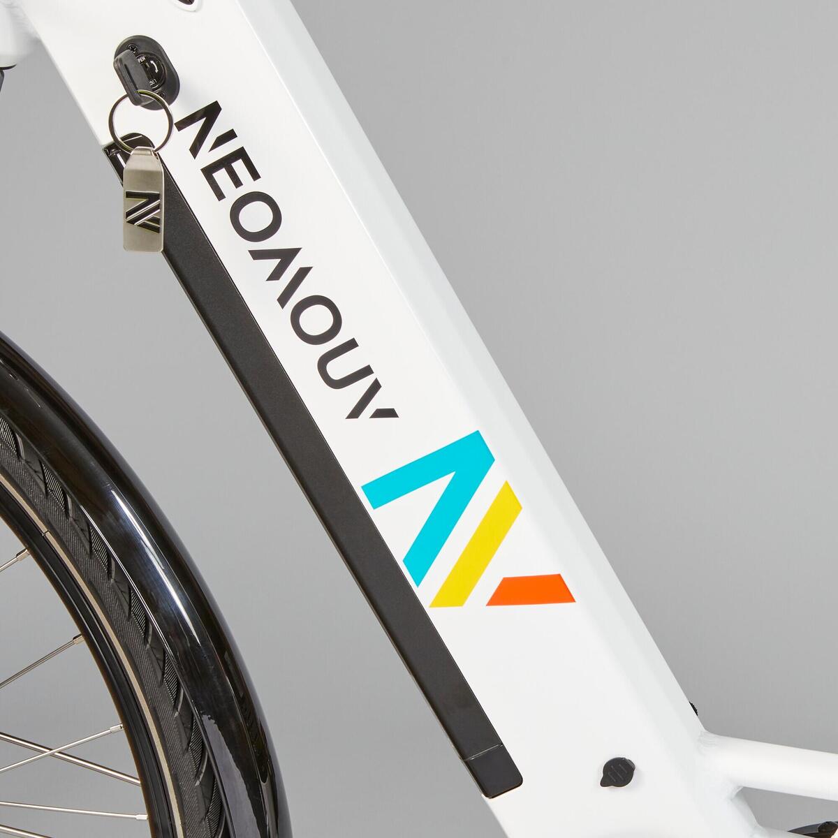 Vélo ville électrique NEOMOUV Ekia 2 Blanc