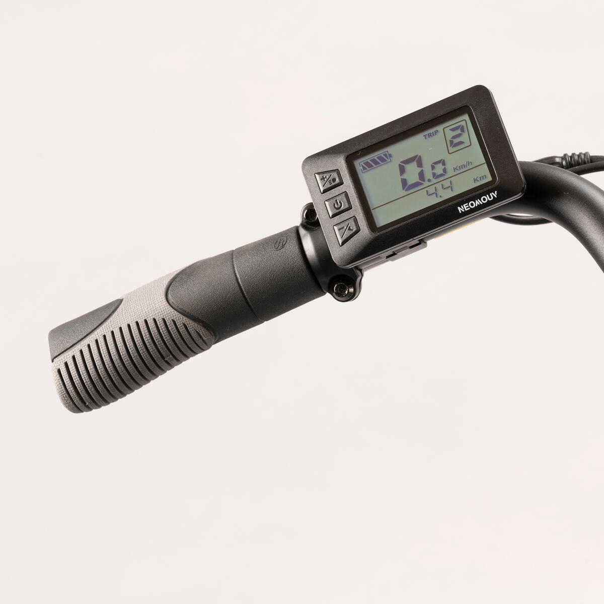 Vélo ville électrique NEOMOUV Sinapia Hydraulique Turquoise