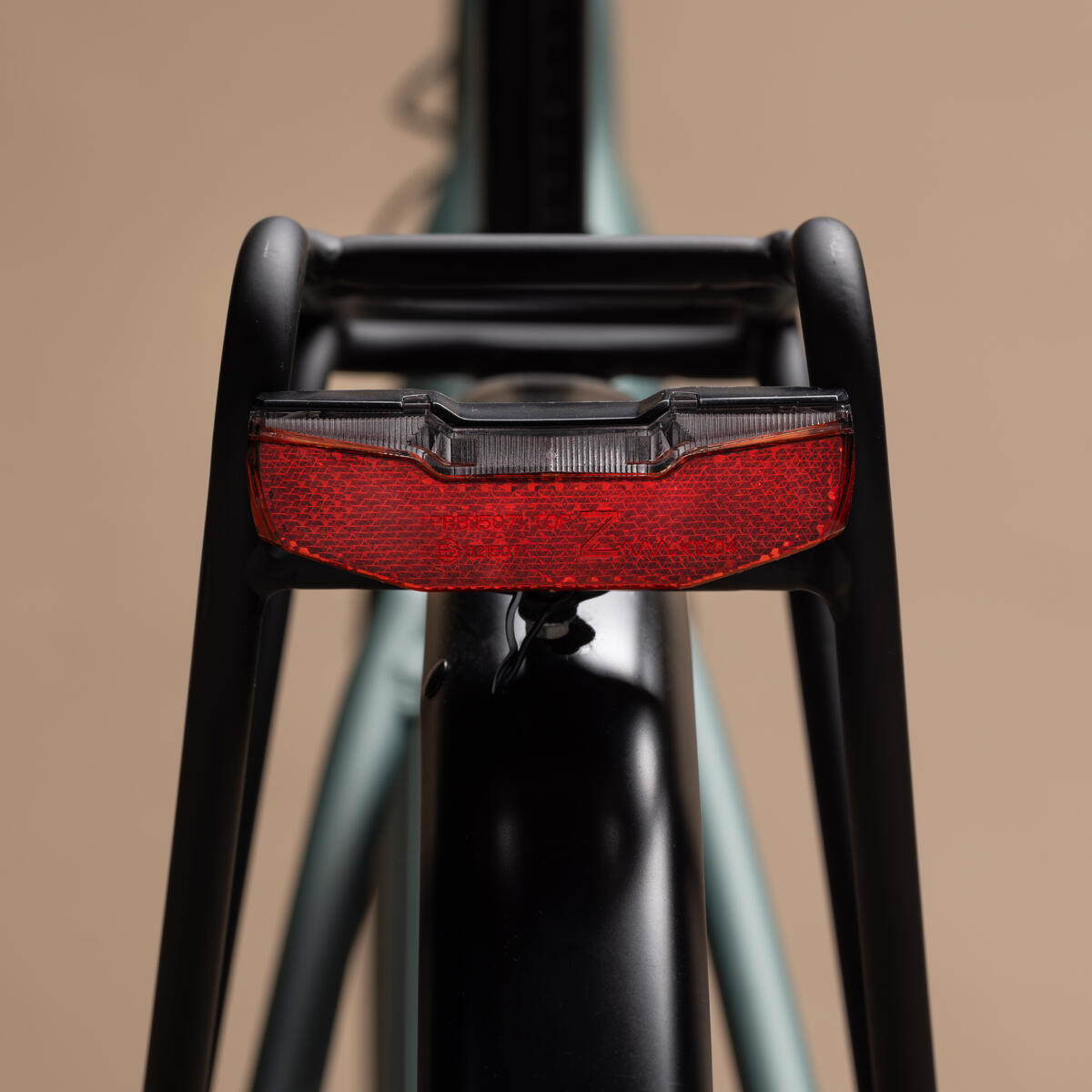 Vélo ville longue distance 500 ASSISTANCE ELECTRIQUE CADRE BAS