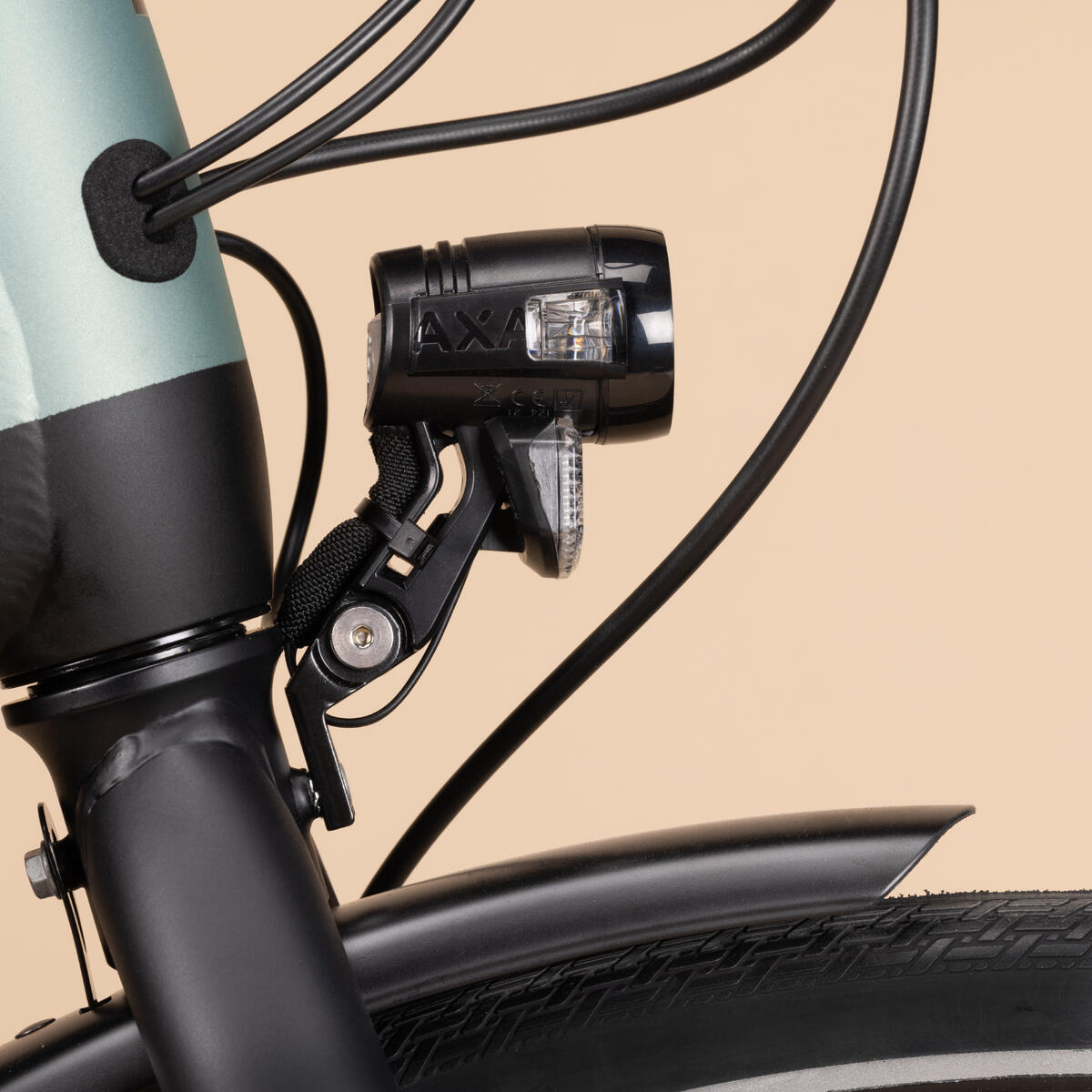 Vélo ville longue distance 500 ASSISTANCE ELECTRIQUE CADRE BAS