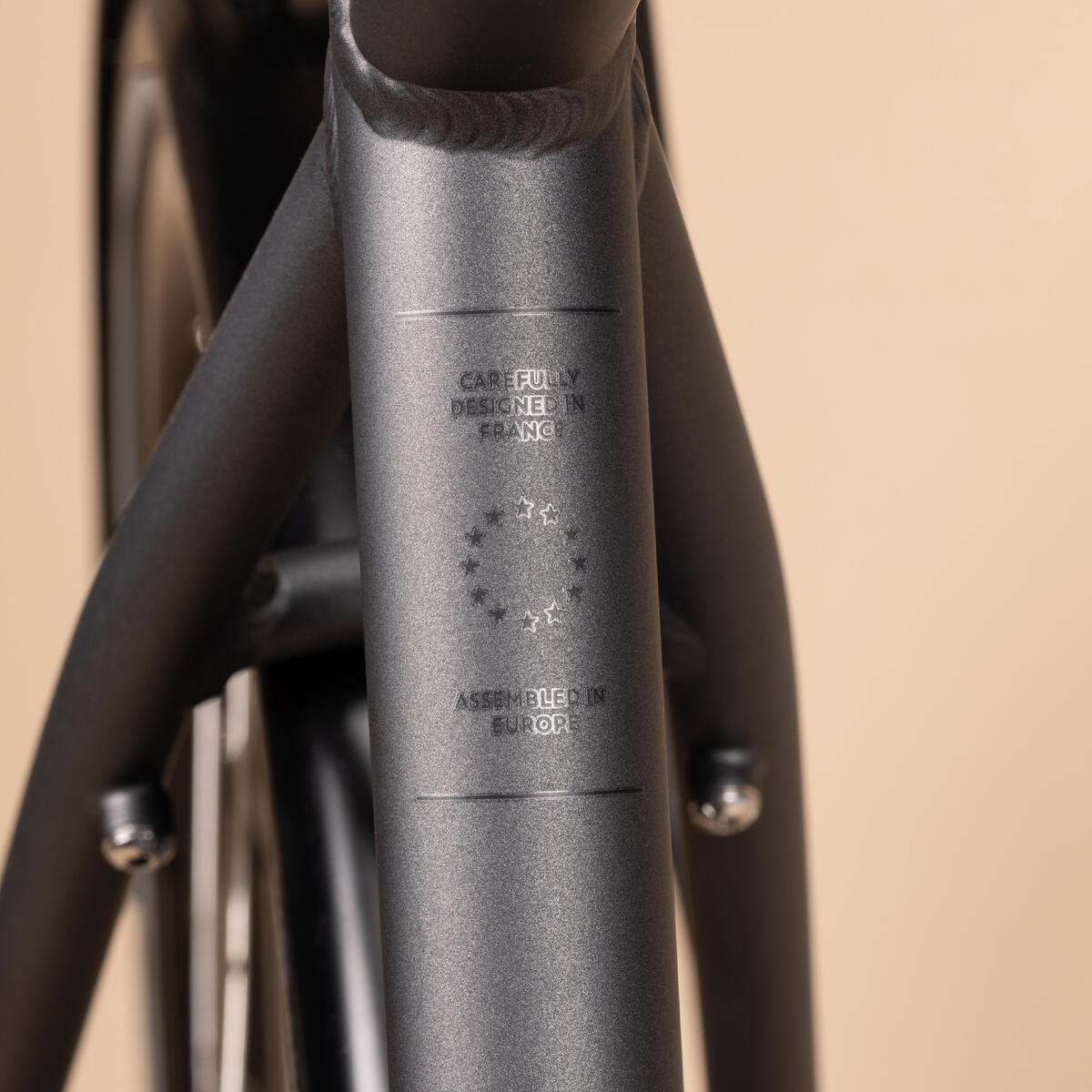 Vélo ville longue distance 500 ASSISTANCE ELECTRIQUE CADRE HAUT