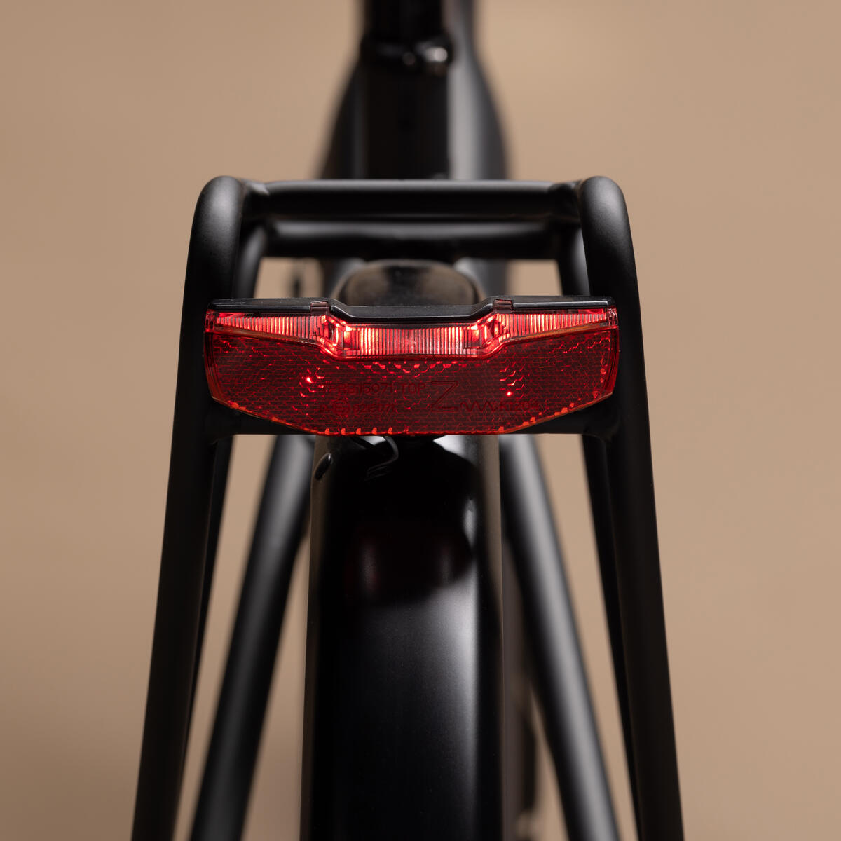 Vélo ville longue distance 500 ASSISTANCE ELECTRIQUE CADRE HAUT