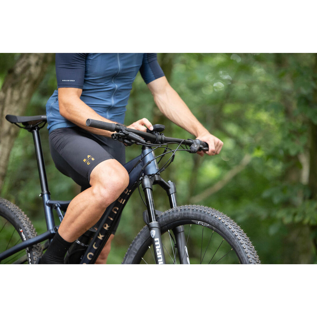 Vélo VTT CROSS COUNTRY RACE 100 S cadre aluminium Bleu