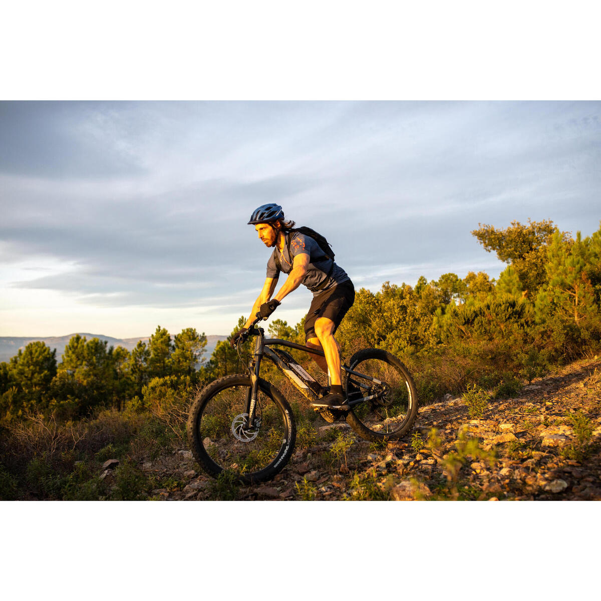 Vélo VTT électrique semi-rigide 27'5"+ e-ST 900 Gris